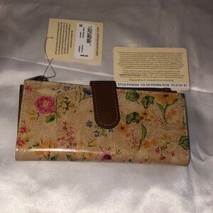 Patricia Nash Nazari Bifold Leather Wallet Prairie Rose Print NWT & Card